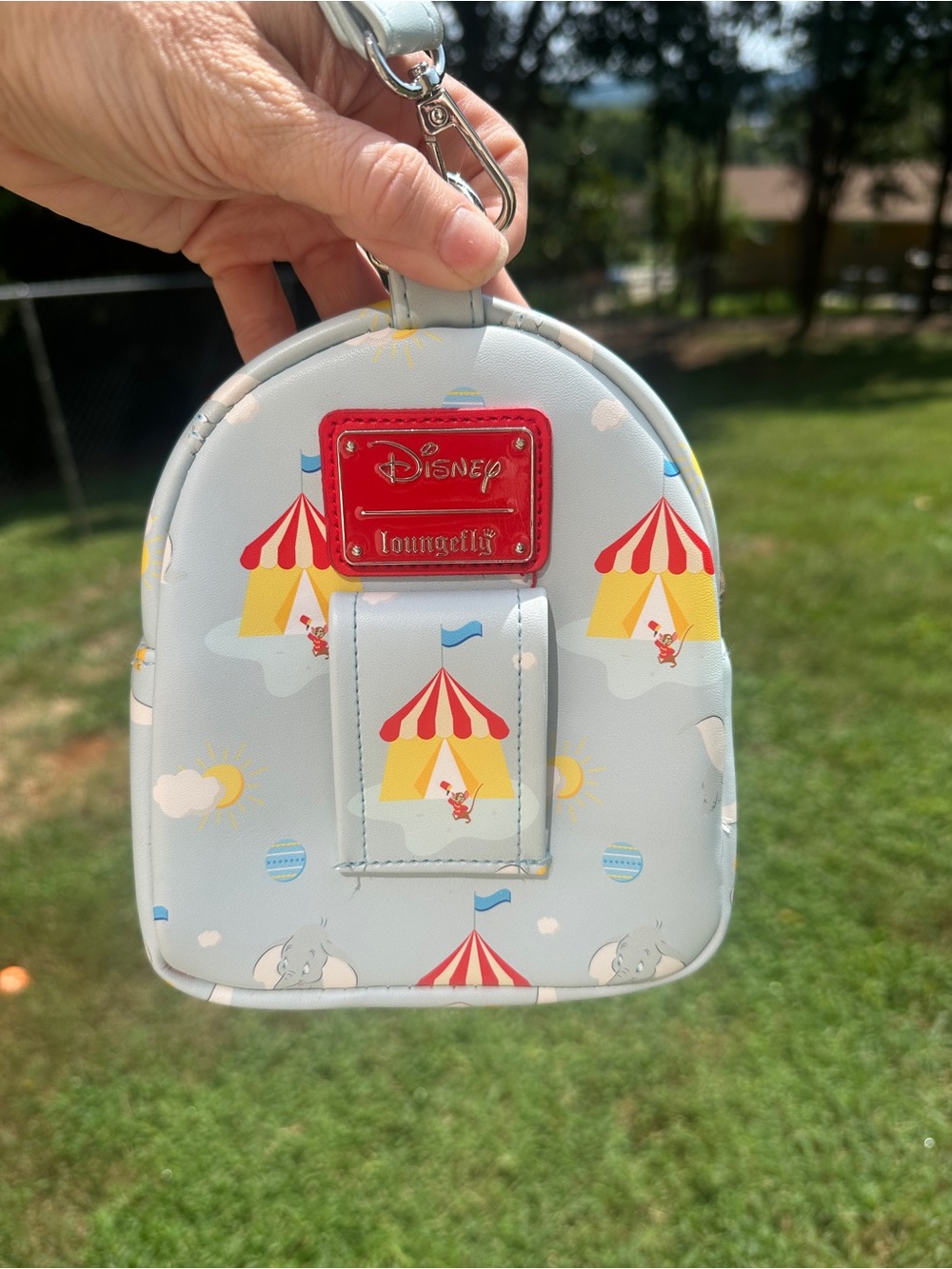 Loungefly Disney Dumbo Circus Wristlet Belt Bag - Picture 5 of 8